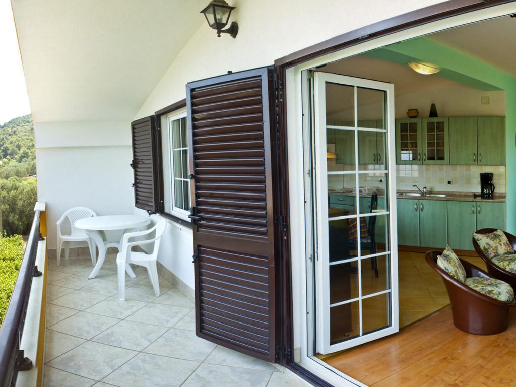 Apartments Villa Annika Slatine Room photo