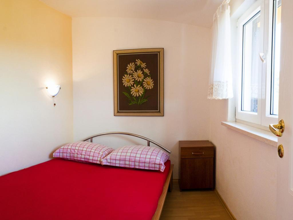 Apartments Villa Annika Slatine Room photo